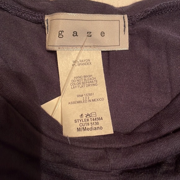 Navy blue knotted crop top - Picture 2 of 4